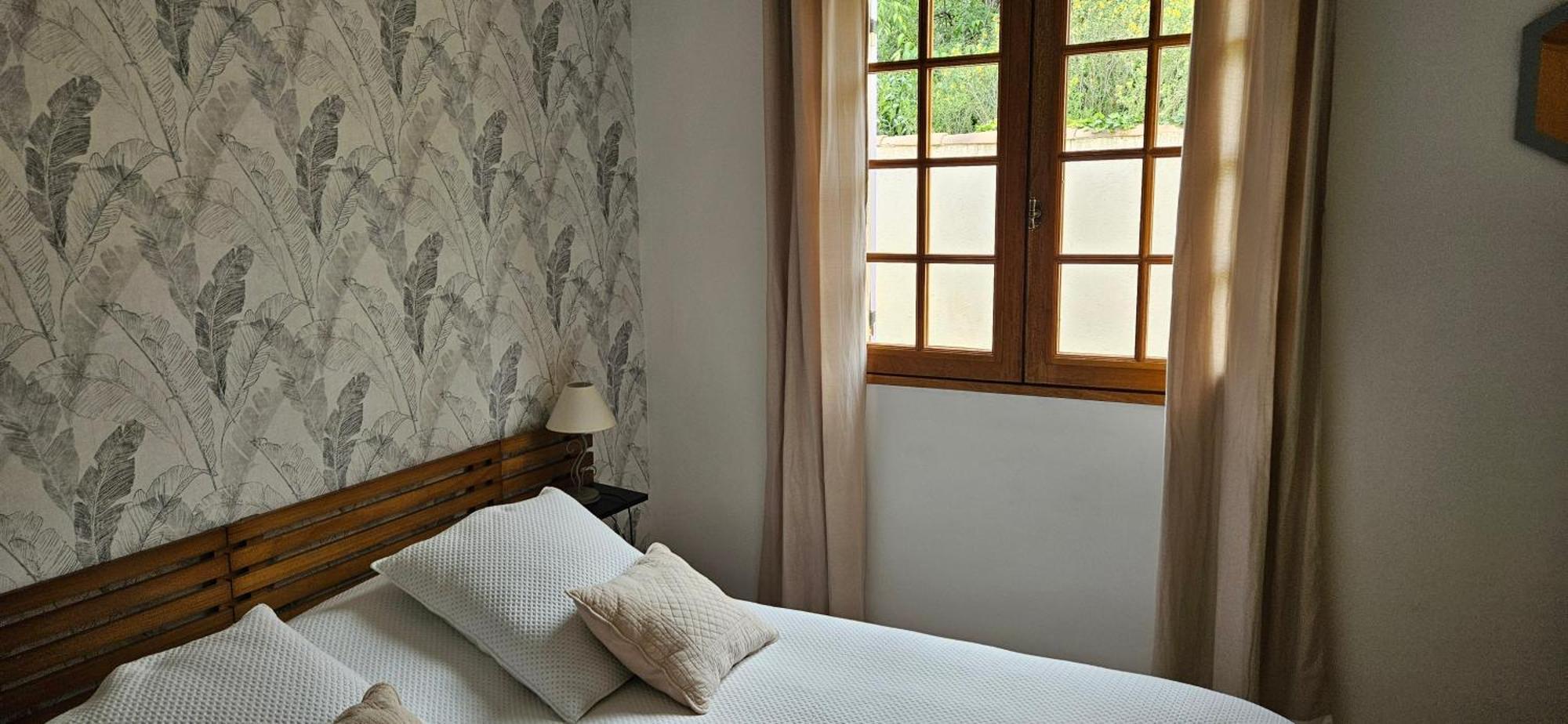 Au Pied Du Massif Des Costes Villa Pélissanne Exteriör bild
